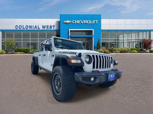 Used 2022 Jeep Gladiator Rubicon w/ Cold Weather Group AWD/4WD image 12