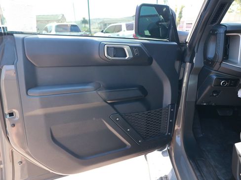 Used 2025 Ford Bronco Outer Banks AWD/4WD image 20
