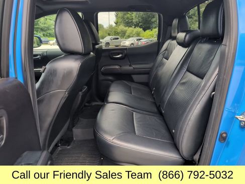 Certified 2020 Toyota Tacoma TRD Off-Road w/ TRD Premium Off Road Package AWD/4WD image 26