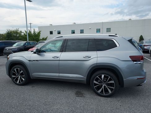 New 2026 Volkswagen Atlas SEL Premium R-Line image 8