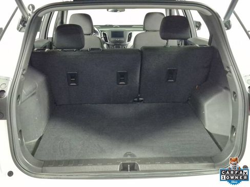 Used 2024 Chevrolet Equinox LT AWD/4WD image 27