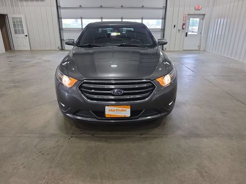 Used 2019 Ford Taurus Limited AWD/4WD image 3