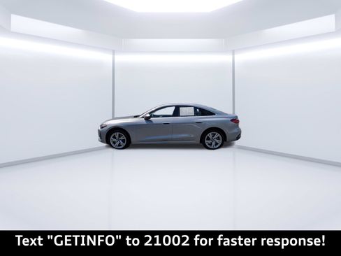 Used 2025 Audi A5 2.0T Premium Plus w/ Premium Plus AWD/4WD image 37