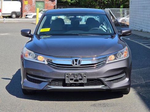 Used 2017 Honda Accord LX image 2