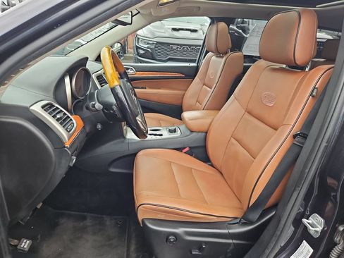 Used 2012 Jeep Grand Cherokee Overland AWD/4WD image 12
