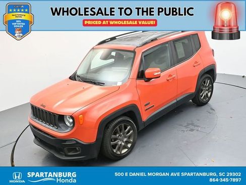 Used 2016 Jeep Renegade 75th Anniversary image 31