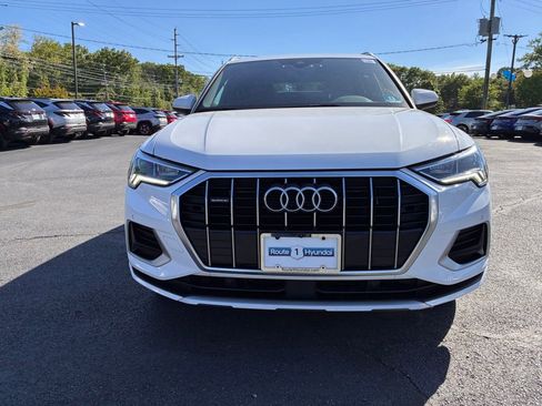 Used 2020 Audi Q3 2.0T Premium Plus AWD/4WD image 2
