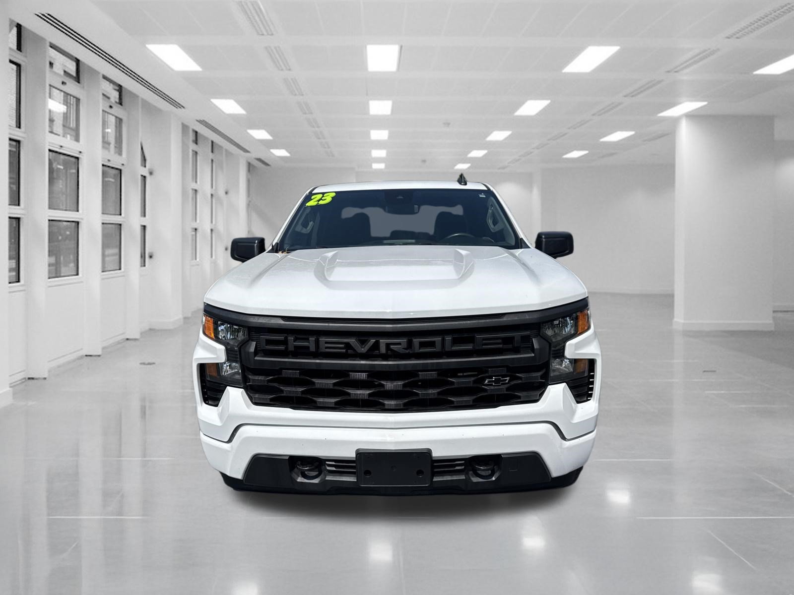 Used 2023 Chevrolet Silverado 1500 Custom w/ LPO, Dark Essentials Package RWD image 2