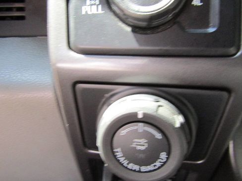 Used 2018 Ford F150 XLT w/ Equipment Group 302A Luxury image 19