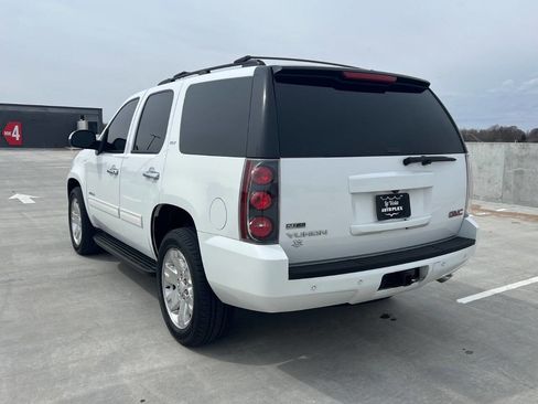 Used 2011 GMC Yukon SLT w/ Regional Value Package RWD image 7