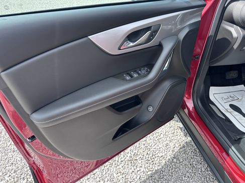 Used 2024 Chevrolet Blazer LT w/ Convenience Package image 14