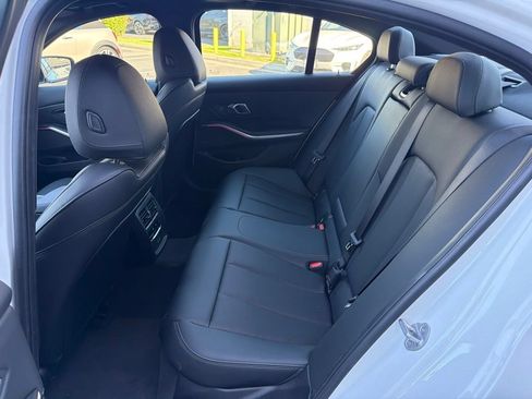 Used 2026 BMW 330i Sedan w/ M Sport Package RWD image 18