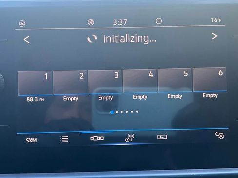 Used 2022 Volkswagen Taos SE image 12