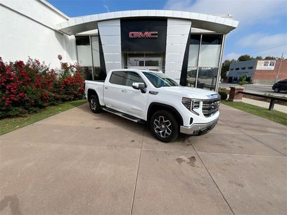New 2026 GMC Sierra 1500 SLT w/ SLT Premium Plus Package
