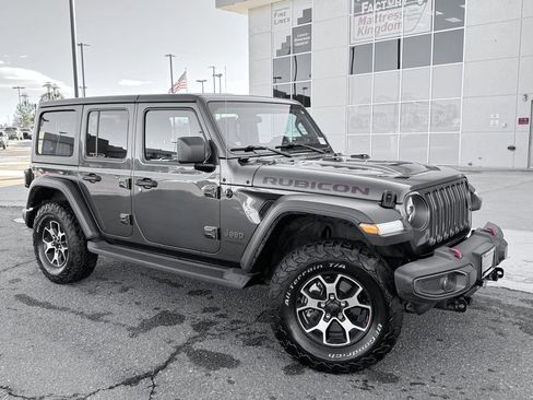 Used 2021 Jeep Wrangler Unlimited Rubicon w/ LED Lighting Group image 2