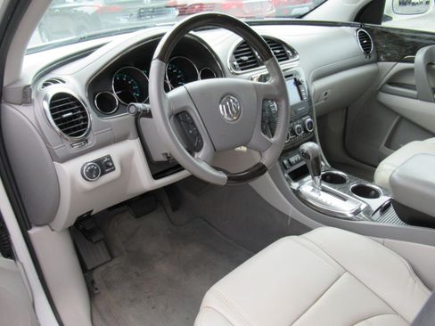 Used 2013 Buick Enclave Leather FWD image 15