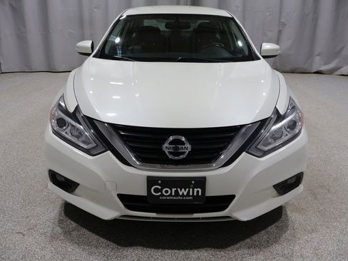Used 2017 Nissan Altima 2.5 SL FWD image 8