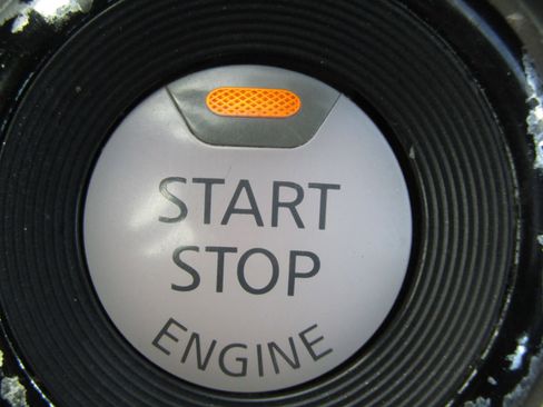 Used 2017 Nissan Maxima Platinum image 28