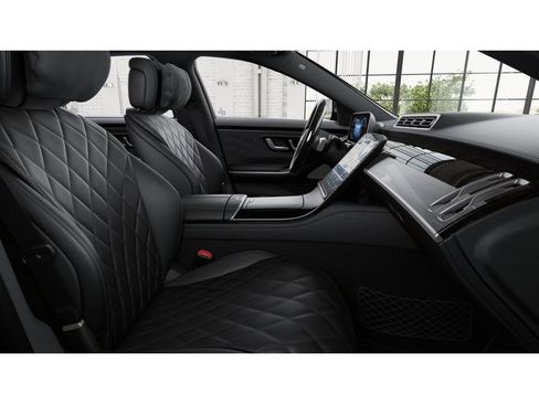 New 2026 Mercedes-Benz S 580 4MATIC Sedan image 4