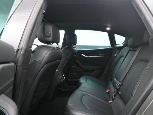 Used 2021 Maserati Levante S AWD/4WD image 11