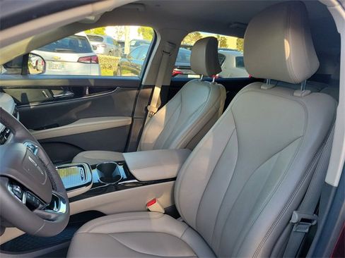 Certified 2022 Lincoln Nautilus FWD w/ Premium Package image 10