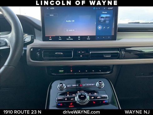 Certified 2022 Lincoln Nautilus AWD image 18
