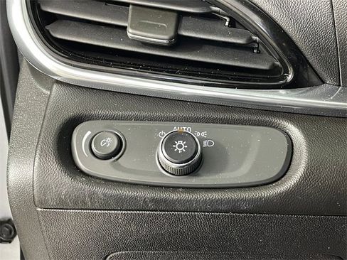 Certified 2017 Chevrolet Volt Premier w/ Driver Confidence Package image 15