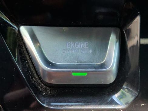 Used 2023 GMC Sierra 1500 AT4 w/ AT4 Premium Package AWD/4WD image 23