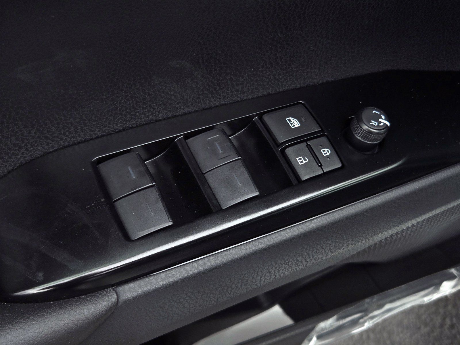 Certified 2026 Toyota Camry SE w/ Convenience Package FWD image 10