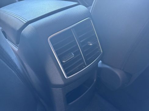 Used 2025 Kia Sportage LX FWD image 22