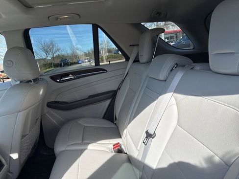 Used 2013 Mercedes-Benz ML 350 2WD image 9