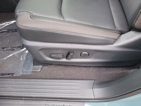 New 2026 Nissan Pathfinder SL FWD image 20