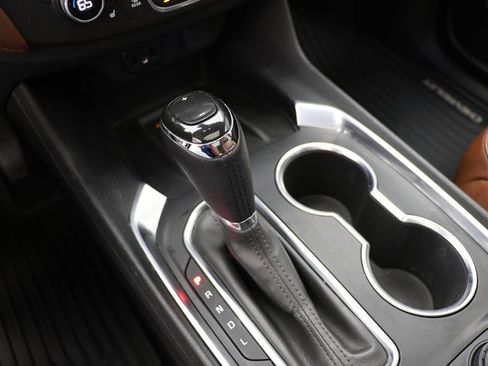 Used 2018 Chevrolet Traverse High Country image 26