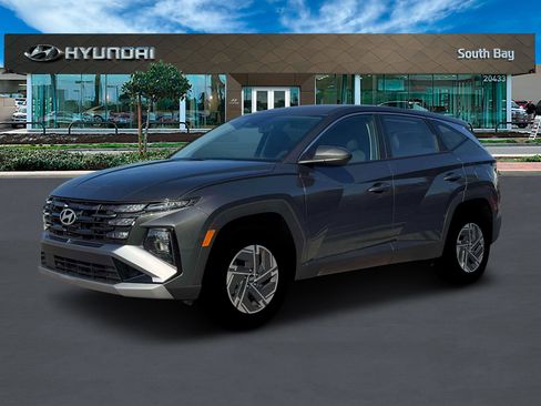 New 2026 Hyundai Tucson Blue SE image 2
