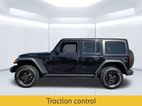 Used 2024 Jeep Wrangler Unlimited Sport AWD/4WD image 2