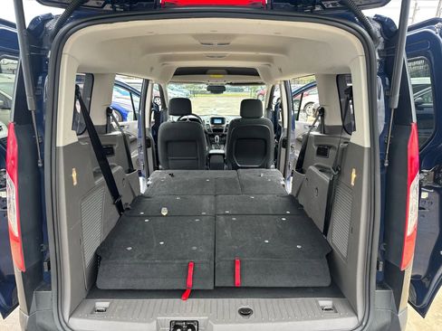 Used 2020 Ford Transit Connect XL image 36