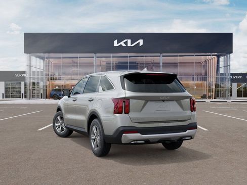 New 2026 Kia Sorento LX FWD image 4