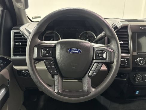 Used 2022 Ford F250 XLT AWD/4WD image 5