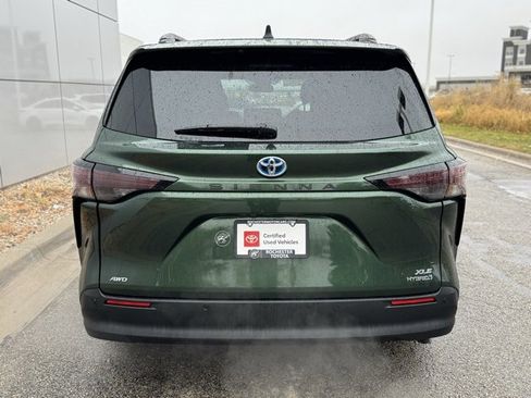 Certified 2023 Toyota Sienna XLE image 42