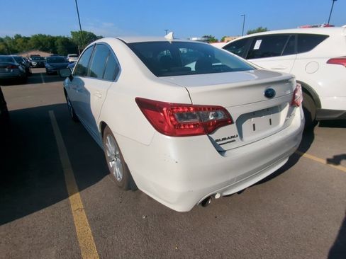 Used 2016 Subaru Legacy 2.5i Premium AWD/4WD image 4