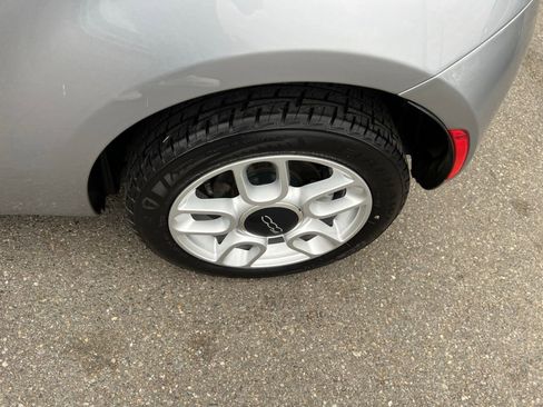 Used 2015 FIAT 500 Pop FWD image 12