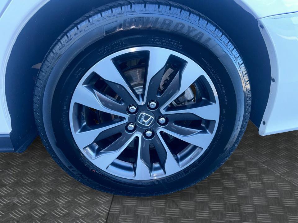 Certified 2024 Honda Odyssey EX-L image 26