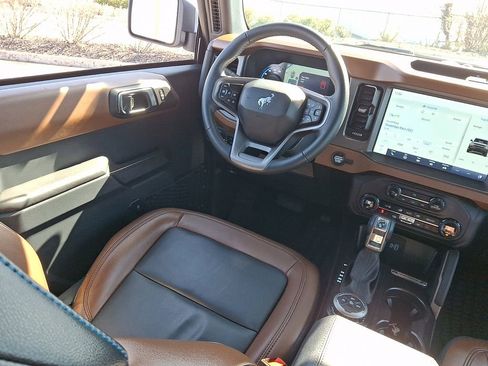 Used 2024 Ford Bronco Outer Banks image 15