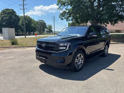 Used 2025 Ford Expedition Active
