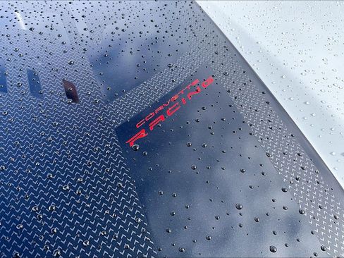 Used 2023 Chevrolet Corvette 3LT w/ Z51 Performance Package image 8