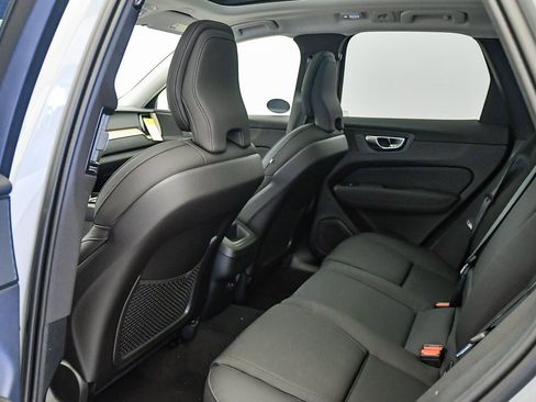 New 2026 Volvo XC60 B5 Plus w/ Climate Package PRO image 22