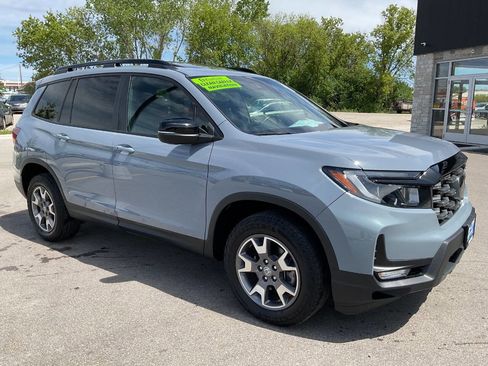 Used 2022 Honda Passport TrailSport image 10