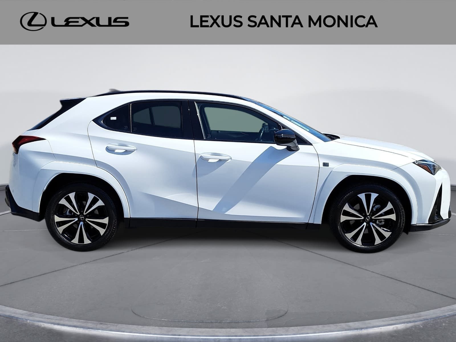 Used 2025 Lexus UX 300h AWD w/ Cold Area Package image 4