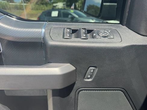Used 2018 Ford F150 XLT w/ Equipment Group 302A Luxury AWD/4WD image 25