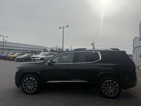 Used 2021 GMC Acadia Denali w/ Denali Ultimate Package image 29